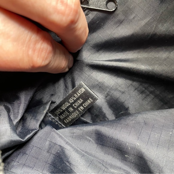 Kenneth Cole Reaction Wool Shoulder Bag Classic Soft Purse Satchel Multi Pockets - Picture 7 of 11